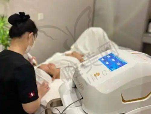 7、成都武侯华颜医疗美容门诊部地址电话营业时间