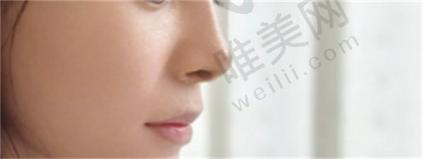 胡勇做的鼻部修复例子较多且修复成效自然？