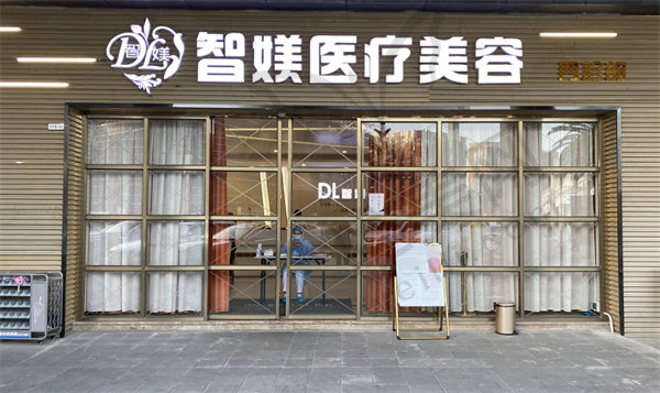 黄金 地段，便捷优雅兼具
